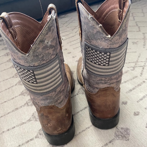 Ariat Men's Distressed Brown and Gray Western Boots - Picture 5 of 6